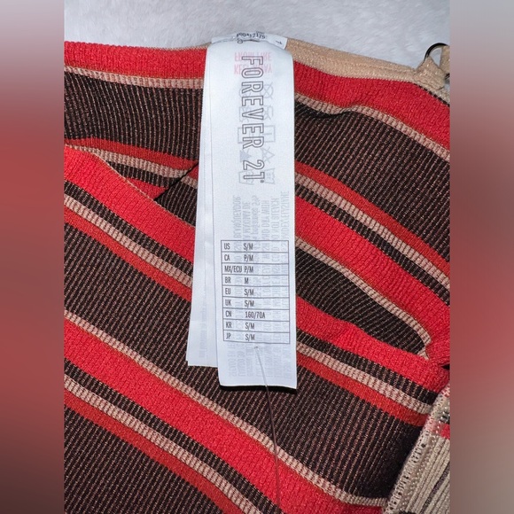 4/$10 Bundle Sale: NWT Forever 21 Seamless Thong Spaghetti Strap Bodysuit - Picture 8 of 8